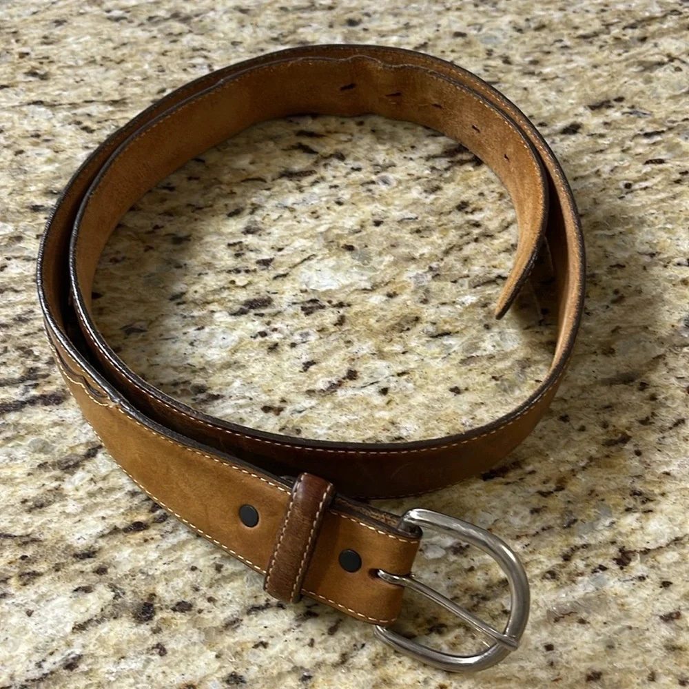 SILVER CREEK Brown Leather belt size 44”